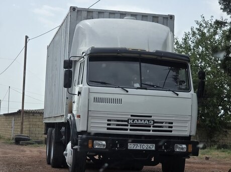 KamAz 53212