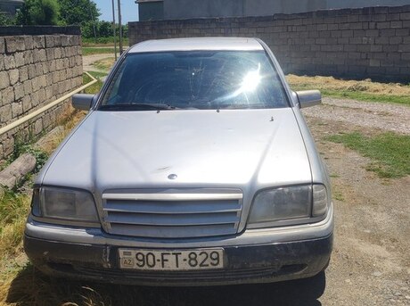 Mercedes C 220