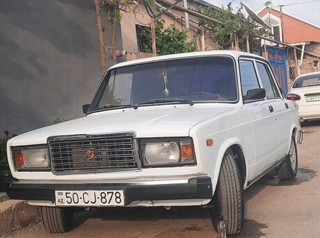 LADA (VAZ) 2107