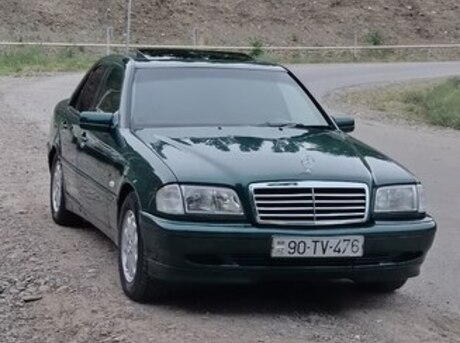 Mercedes C 200