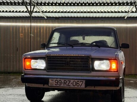 LADA (VAZ) 2107