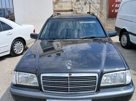 Mercedes C 220
