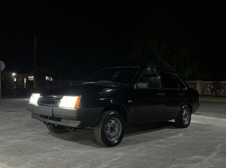 LADA (VAZ) 21099