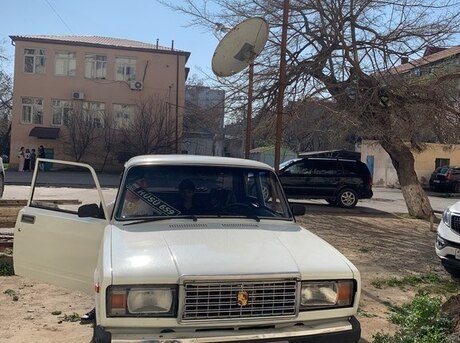 LADA (VAZ) 2107