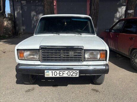 LADA (VAZ) 2107