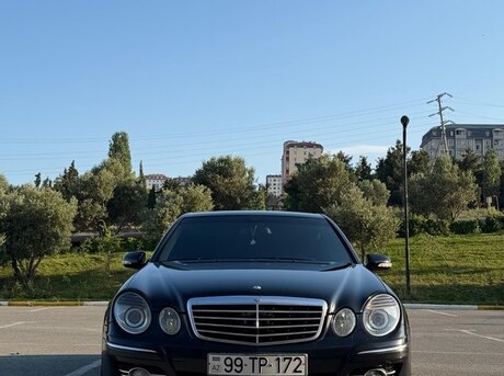 Mercedes E 220