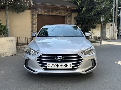 Hyundai Elantra