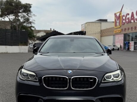 BMW 528