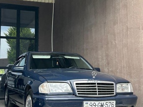 Mercedes C 220
