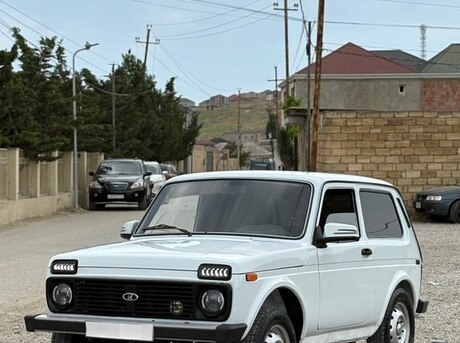 LADA (VAZ) Niva
