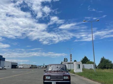 LADA (VAZ) 2107