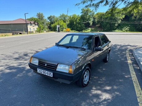 LADA (VAZ) 21099