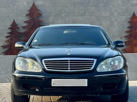 Mercedes S 320