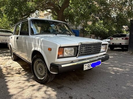LADA (VAZ) 2107
