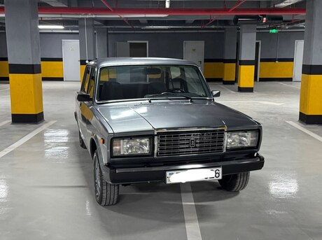 LADA (VAZ) 2107