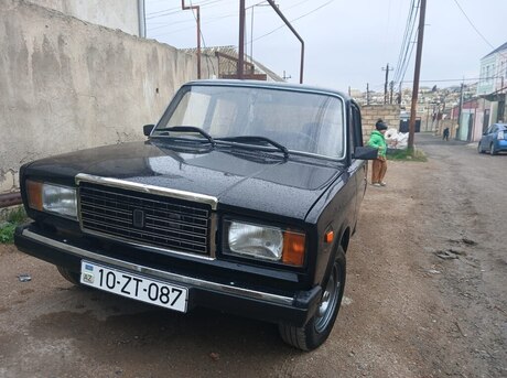 LADA (VAZ) 2107