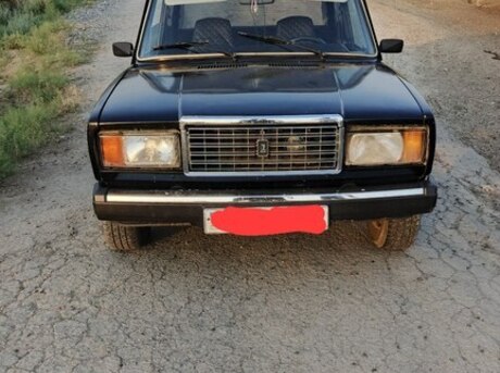 LADA (VAZ) 2107