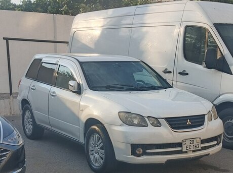 Mitsubishi Airtrek