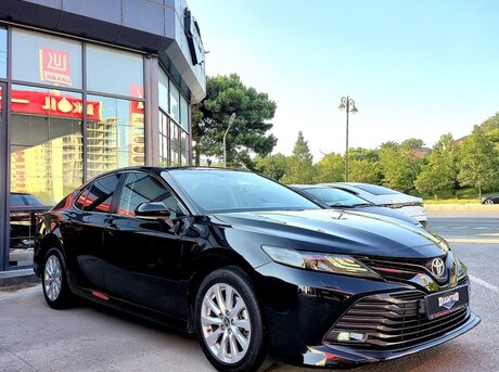Toyota Camry 2020