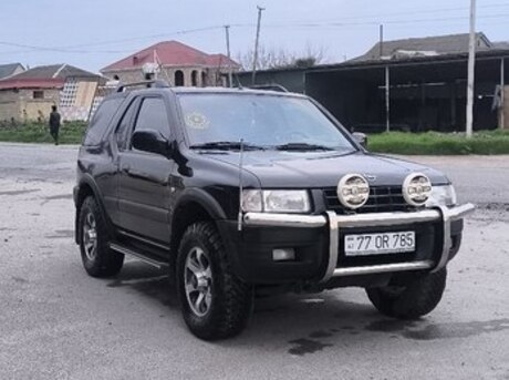 Opel Frontera 2000