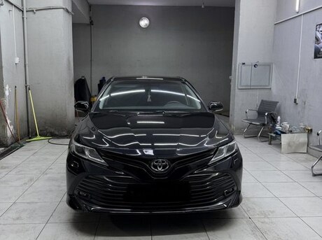 Toyota Camry 2020