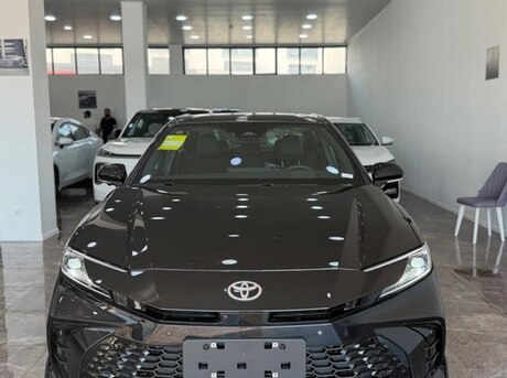 Toyota Camry 2026