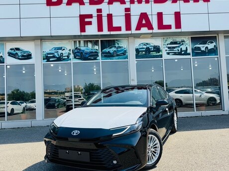 Toyota Camry 2026
