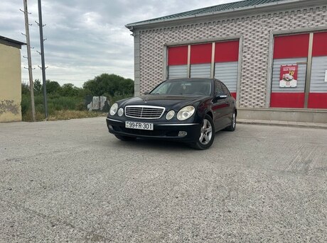 Mercedes E 240 2002
