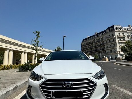Hyundai Elantra 2017