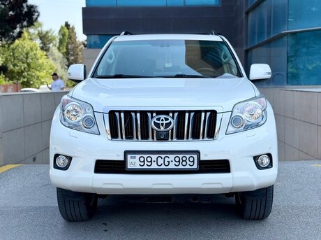 Toyota Land Cruiser Prado 2013