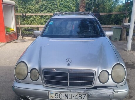 Mercedes E 220 1998