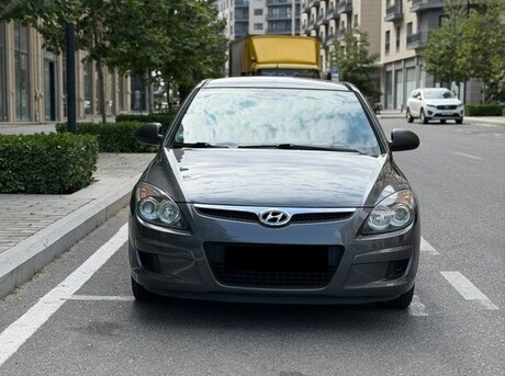 Hyundai i30 2009