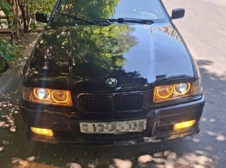 BMW 320 1995