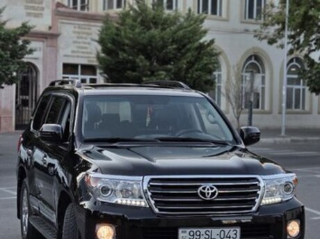 Toyota Land Cruiser 2010