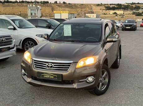 Toyota RAV4 2012
