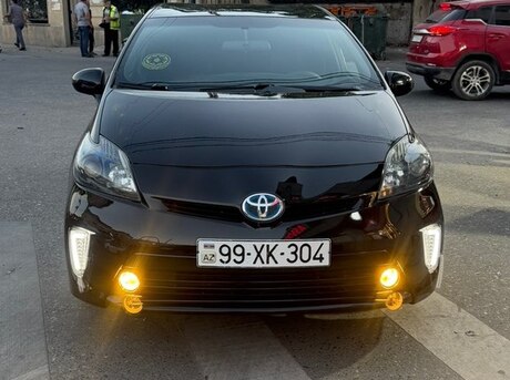 Toyota Prius 2012