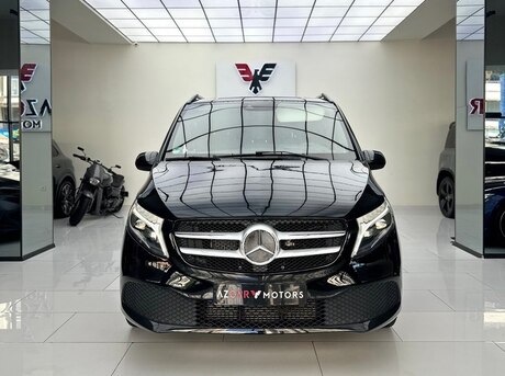 Mercedes  2019