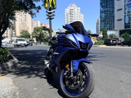 Yamaha  2021