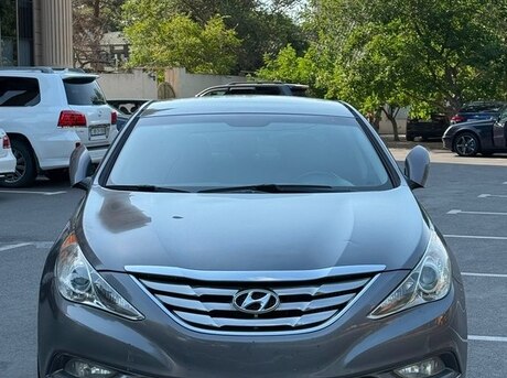 Hyundai Sonata 2011