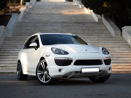 Porsche Cayenne 2011