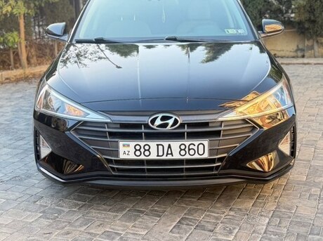 Hyundai Elantra 2019