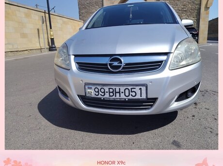 Opel Zafira 2008