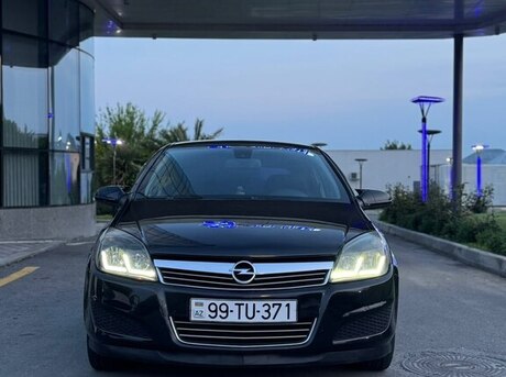 Opel Astra 2008