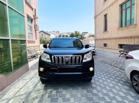 Toyota Land Cruiser Prado 2010