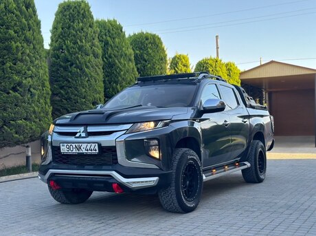 Mitsubishi L200 2020
