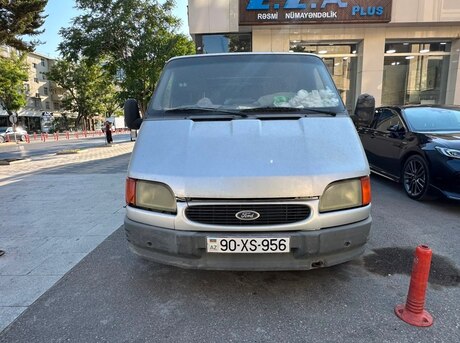 Ford Transit 1999