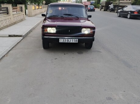 LADA (VAZ) 2107 2000