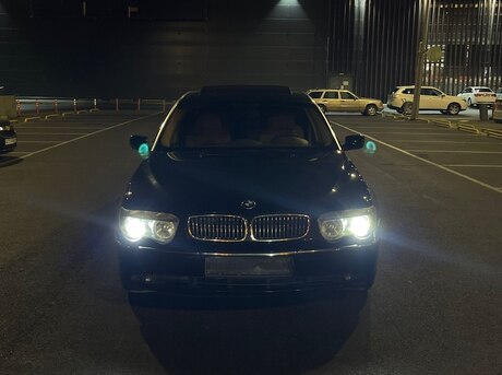BMW 745 2002