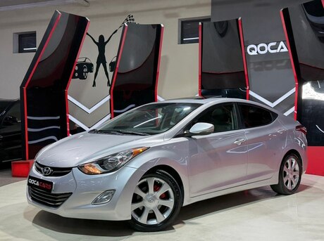 Hyundai Elantra 2011