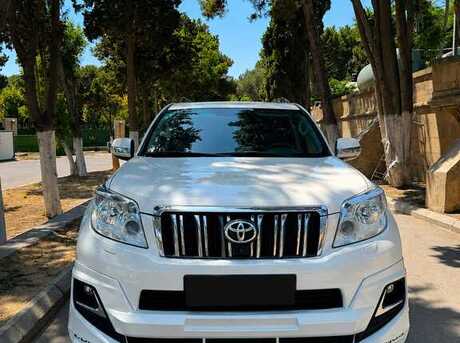 Toyota Land Cruiser Prado 2013